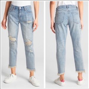 GAP Best Girlfriend Crop Frayed Jeans